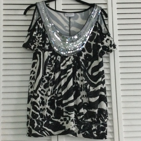 Fashion Bug Animal Print Cold Shoulder Tee with Silver Sequin Detail - Picture 1 of 3